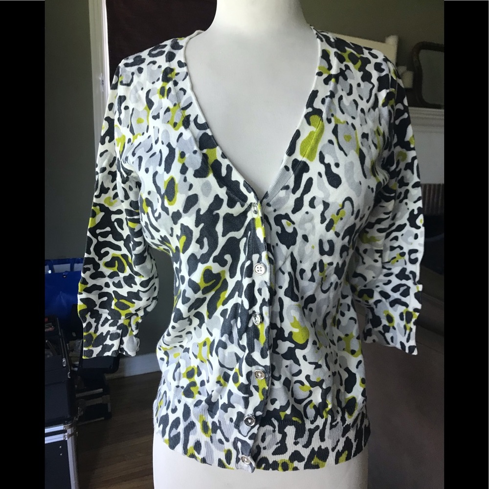 Cardigan, multi colored.